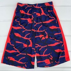 Under Armour Boys Printed Orange, Navy, and Black Printed Camo Shorts Size Large